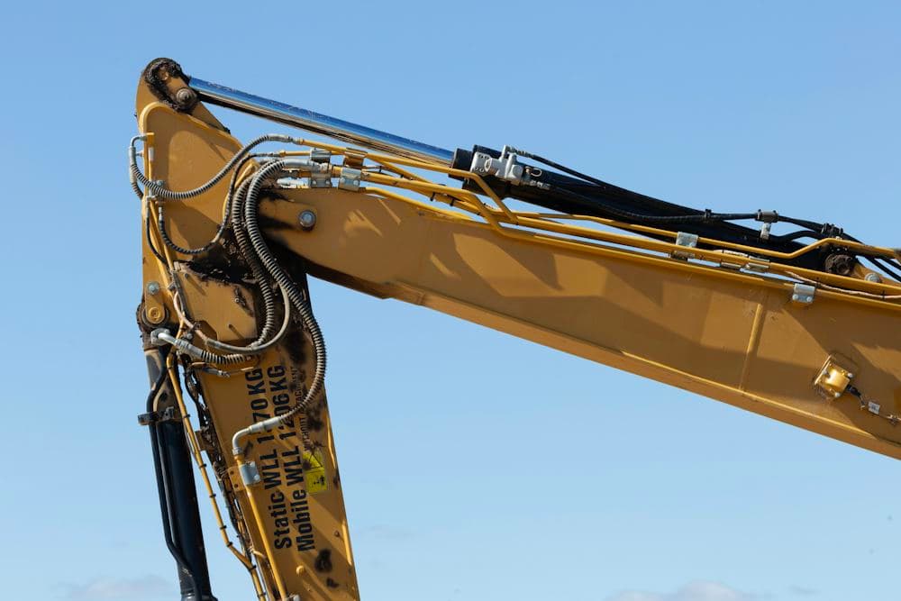 Heavy equipment rental company